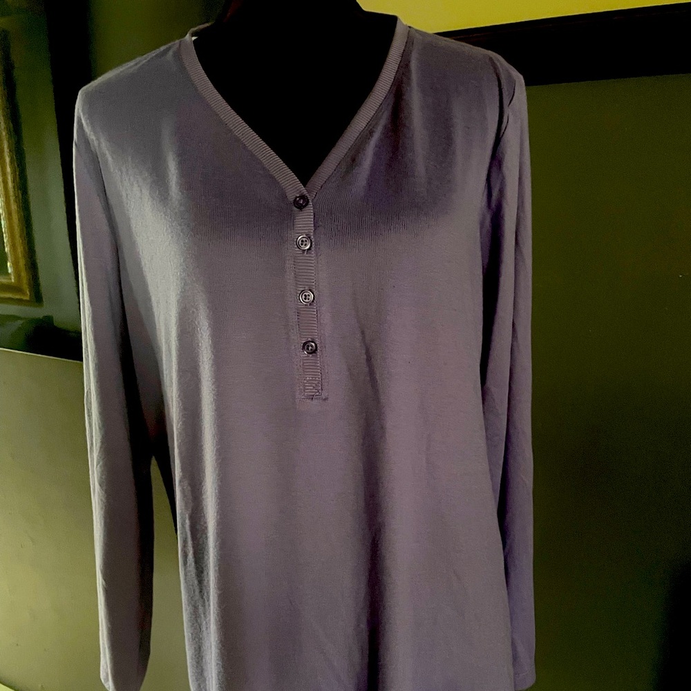 CHARTER CLUB intimates blouse.Lavender color.